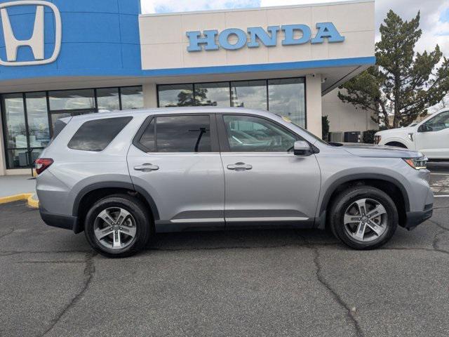 used 2023 Honda Pilot car, priced at $35,762