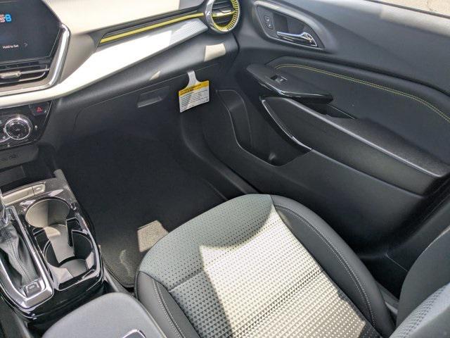 new 2025 Chevrolet Trax car, priced at $25,485
