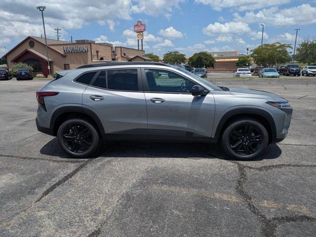 new 2025 Chevrolet Trax car, priced at $26,115
