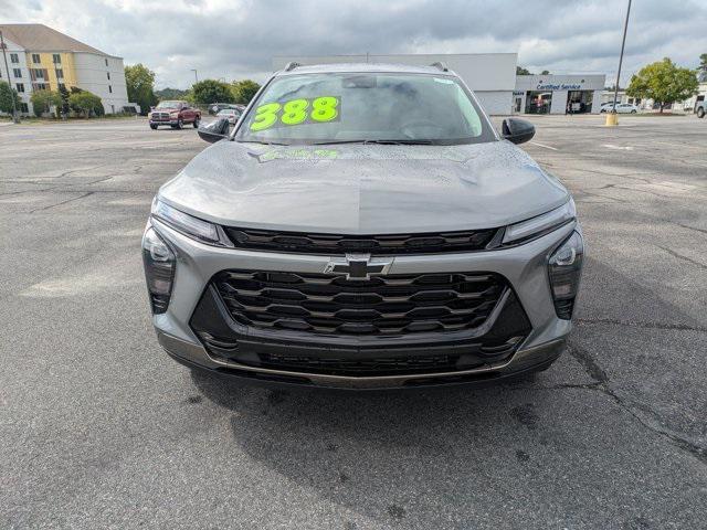 new 2025 Chevrolet Trax car, priced at $26,334