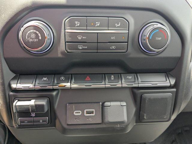 new 2025 Chevrolet Silverado 1500 car, priced at $39,995