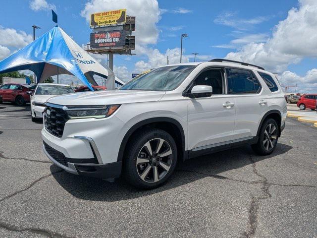 used 2024 Honda Pilot car, priced at $42,787