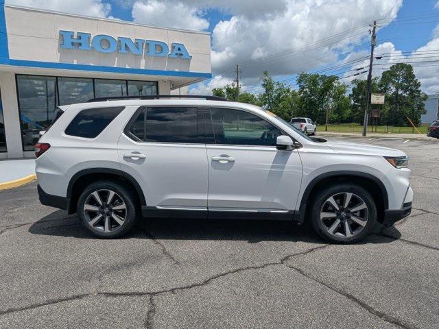 used 2024 Honda Pilot car, priced at $42,787