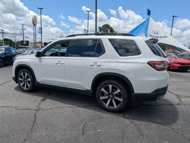 used 2024 Honda Pilot car, priced at $42,787