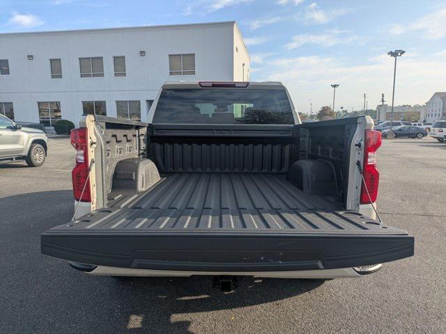 new 2026 Chevrolet Silverado 1500 car, priced at $44,275