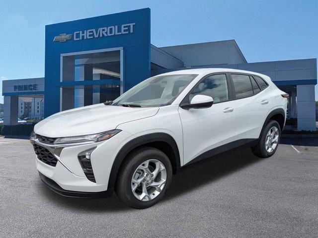 new 2025 Chevrolet Trax car, priced at $22,930