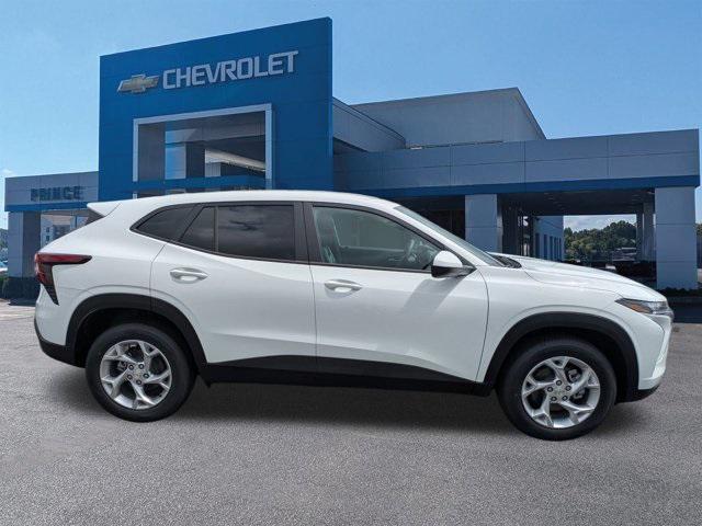new 2025 Chevrolet Trax car, priced at $22,930