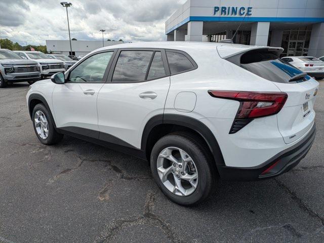 new 2025 Chevrolet Trax car, priced at $22,930