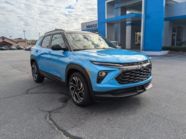 new 2025 Chevrolet TrailBlazer car, priced at $32,015