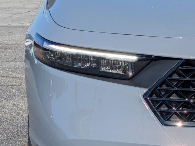 new 2025 Honda Accord Hybrid car