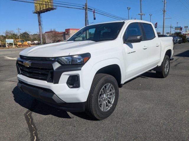 new 2024 Chevrolet Colorado car, priced at $37,555