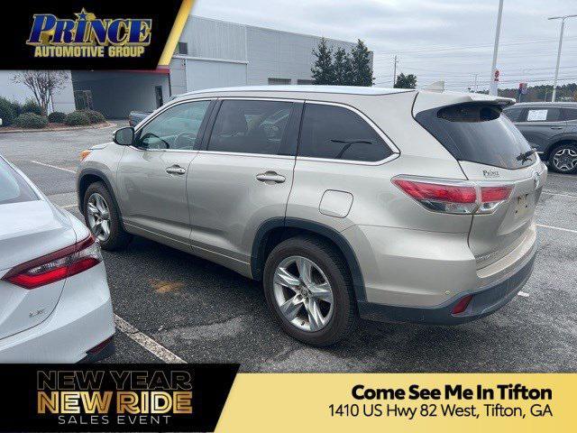 used 2016 Toyota Highlander car, priced at $20,868