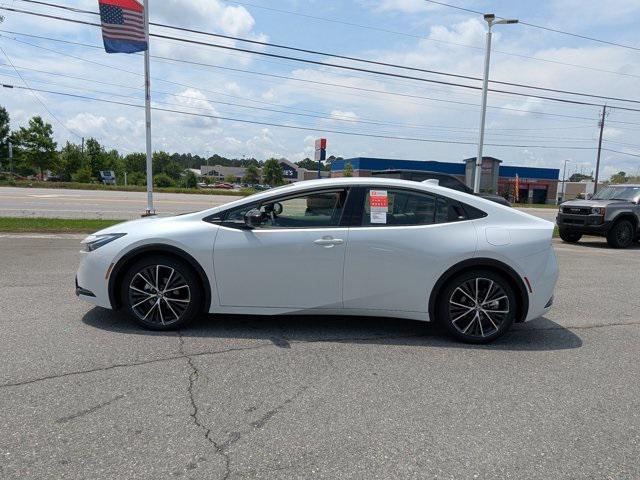 new 2025 Toyota Prius car