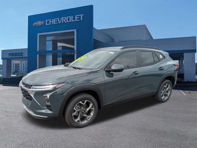 new 2025 Chevrolet Trax car, priced at $24,645
