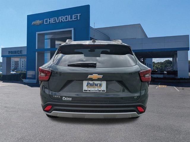 new 2025 Chevrolet Trax car, priced at $24,645
