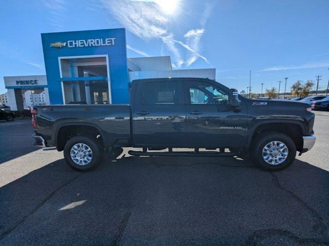 new 2025 Chevrolet Silverado 2500 car, priced at $77,250