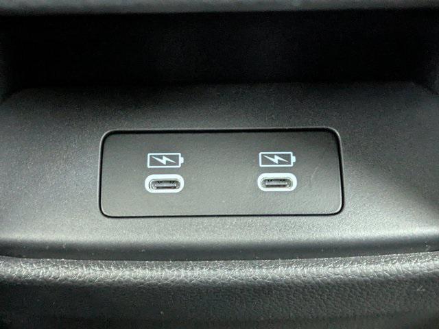new 2026 Honda CR-V Hybrid car