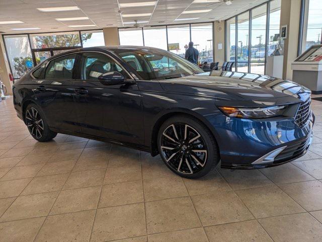 new 2025 Honda Accord Hybrid car
