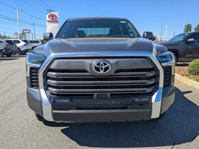 new 2025 Toyota Tundra car