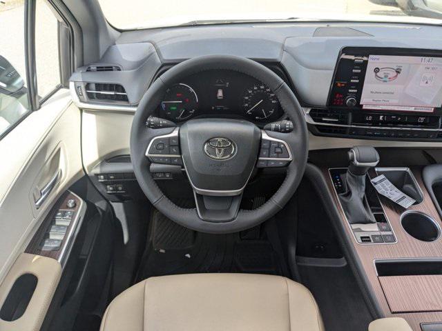 new 2024 Toyota Sienna car, priced at $47,085