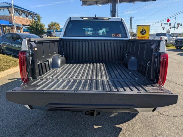 new 2025 Toyota Tundra Hybrid car