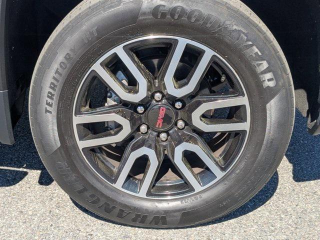 used 2022 GMC Sierra 1500 car, priced at $47,820