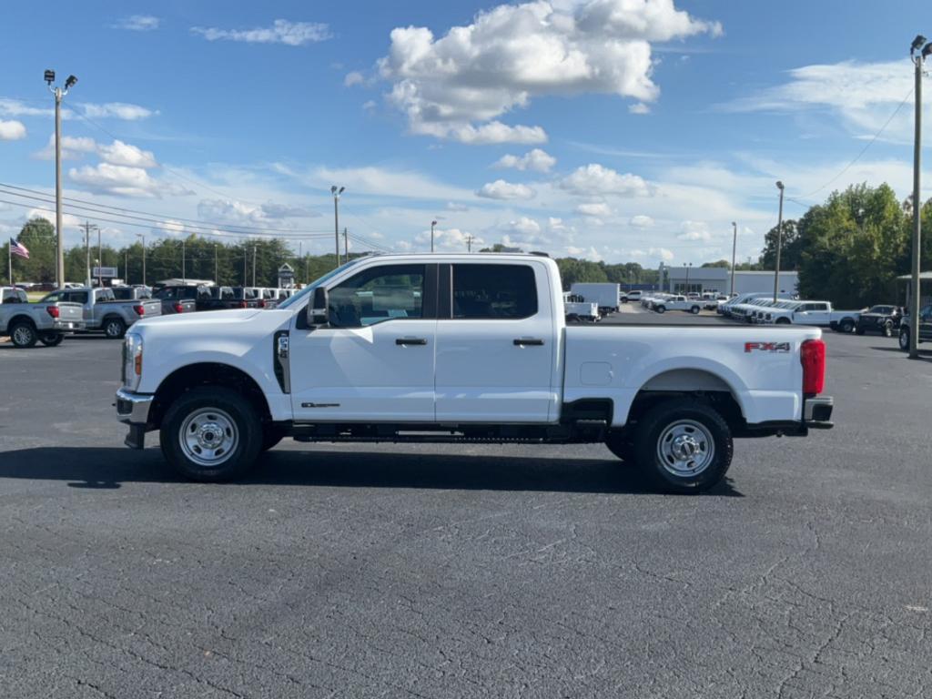 new 2024 Ford F-350 car, priced at $61,975