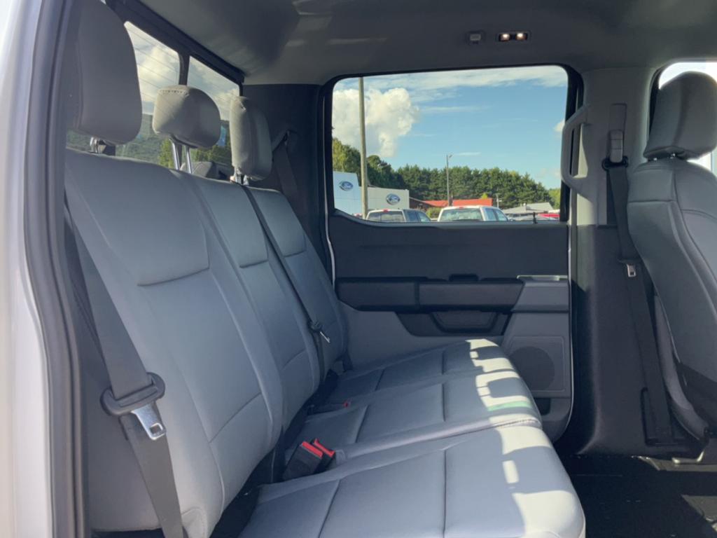 new 2024 Ford F-350 car, priced at $61,975