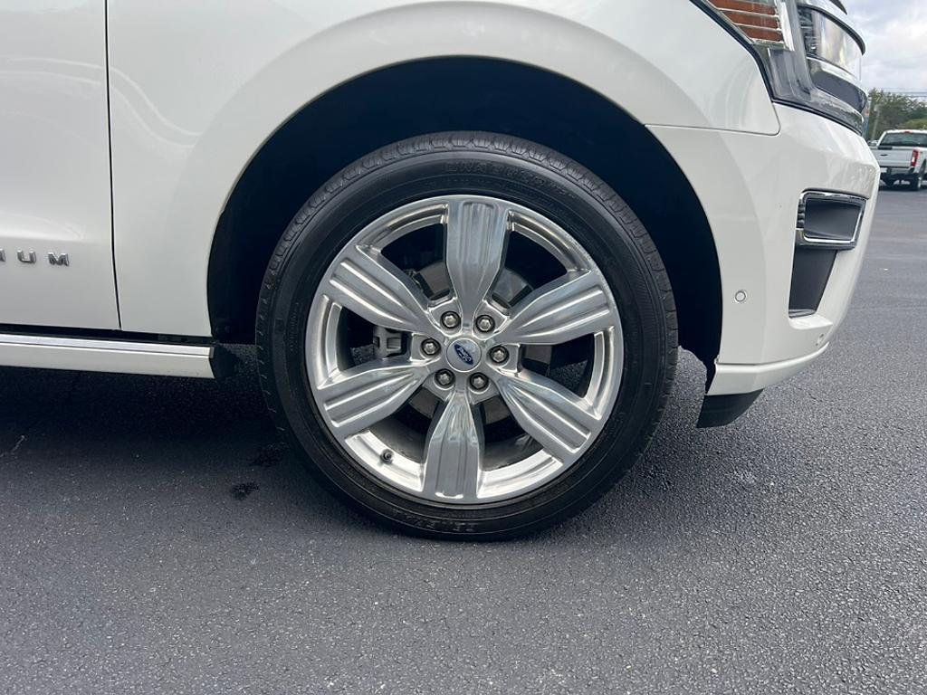 used 2022 Ford Expedition Max car, priced at $59,853