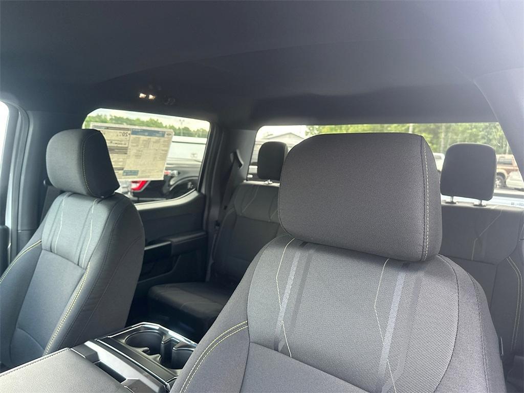 new 2025 Ford F-150 car, priced at $49,370