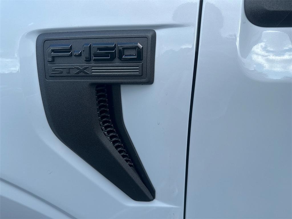new 2025 Ford F-150 car, priced at $49,370