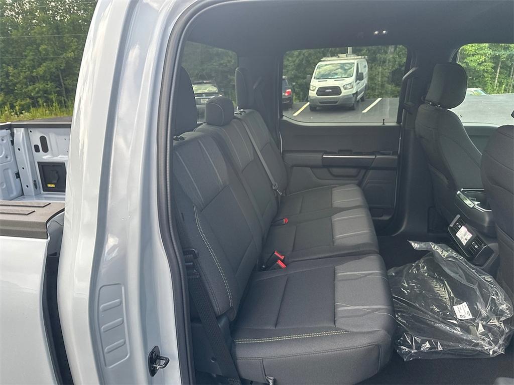 new 2025 Ford F-150 car, priced at $49,370
