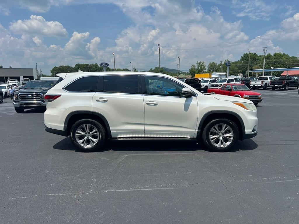 used 2014 Toyota Highlander car, priced at $16,618