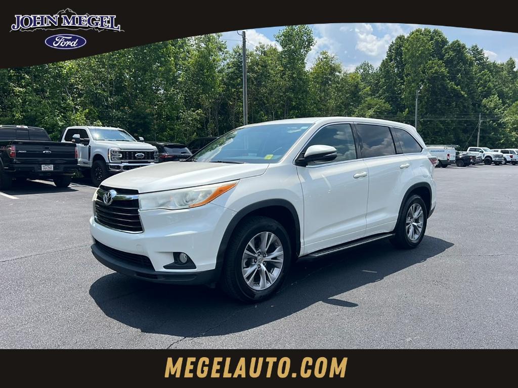 used 2014 Toyota Highlander car, priced at $16,618