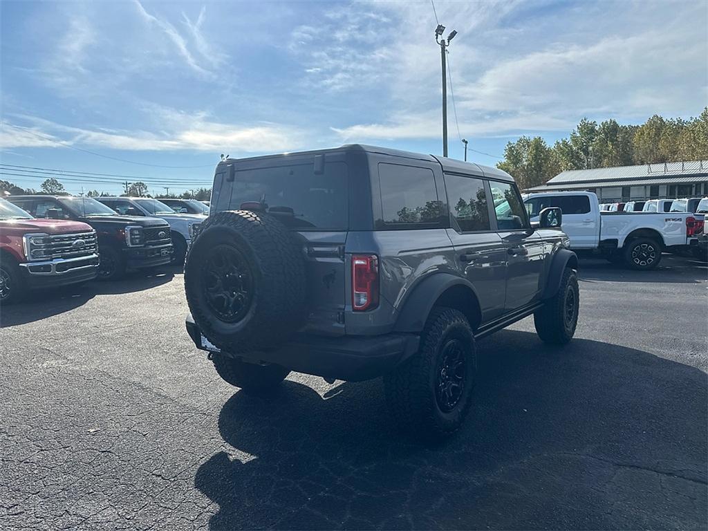 new 2025 Ford Bronco car, priced at $50,665