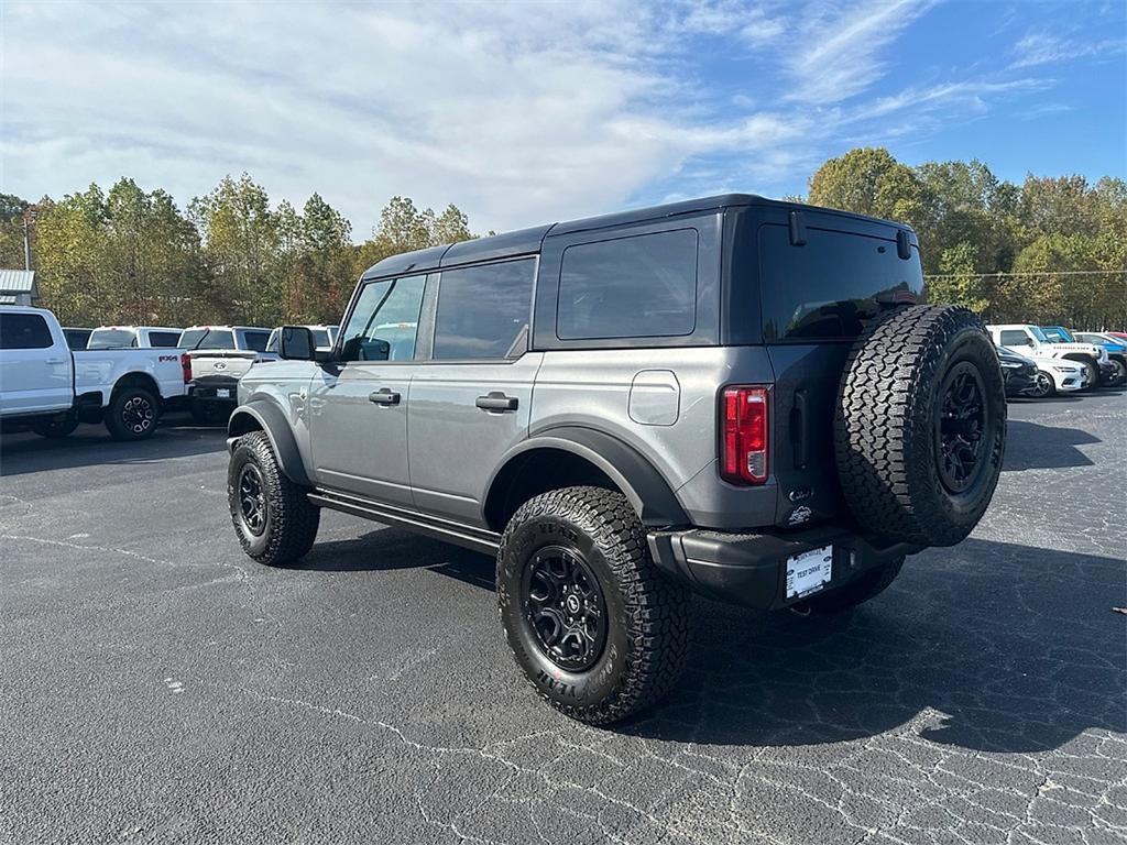 new 2025 Ford Bronco car, priced at $50,665