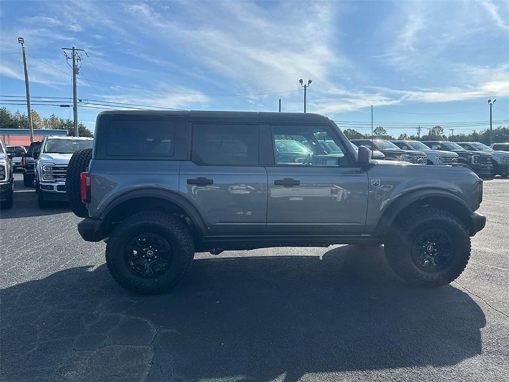 new 2025 Ford Bronco car, priced at $50,665