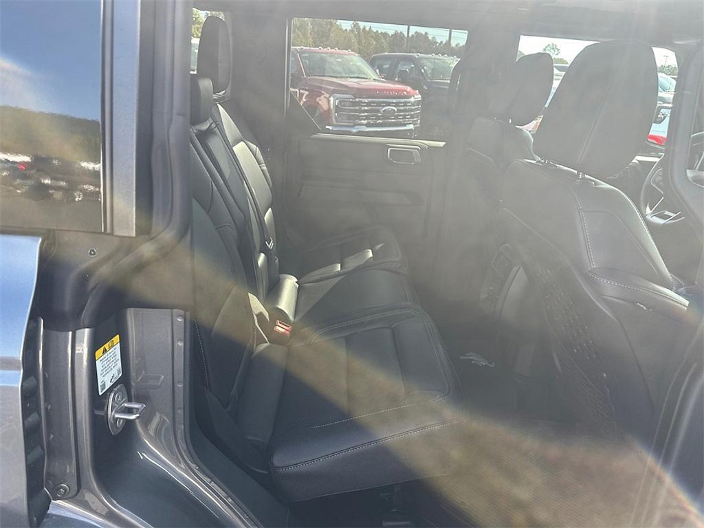 new 2025 Ford Bronco car, priced at $50,665