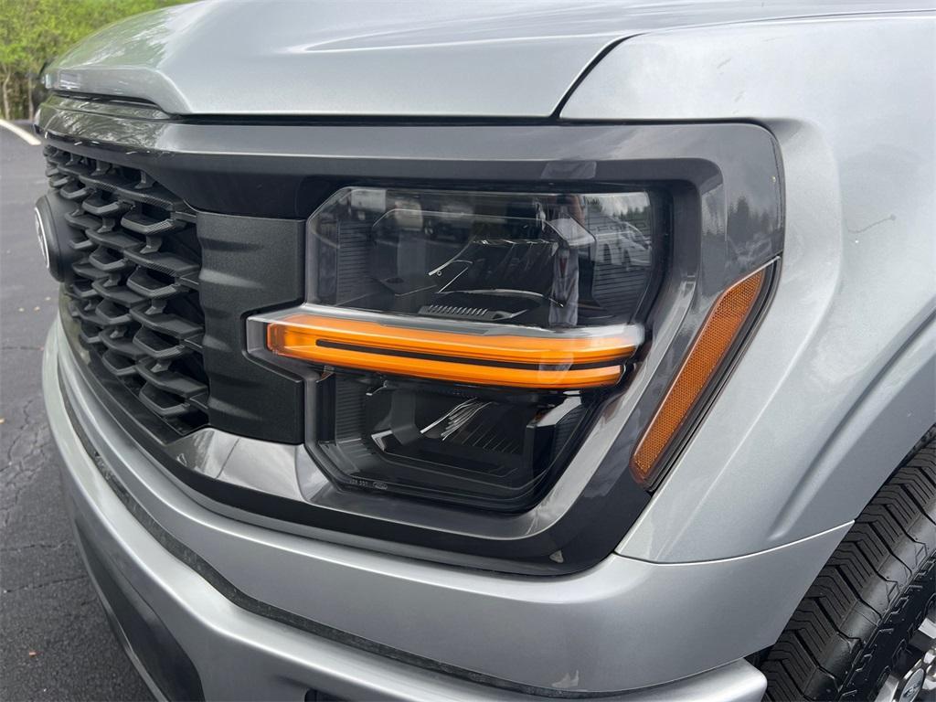 new 2025 Ford F-150 car, priced at $44,770