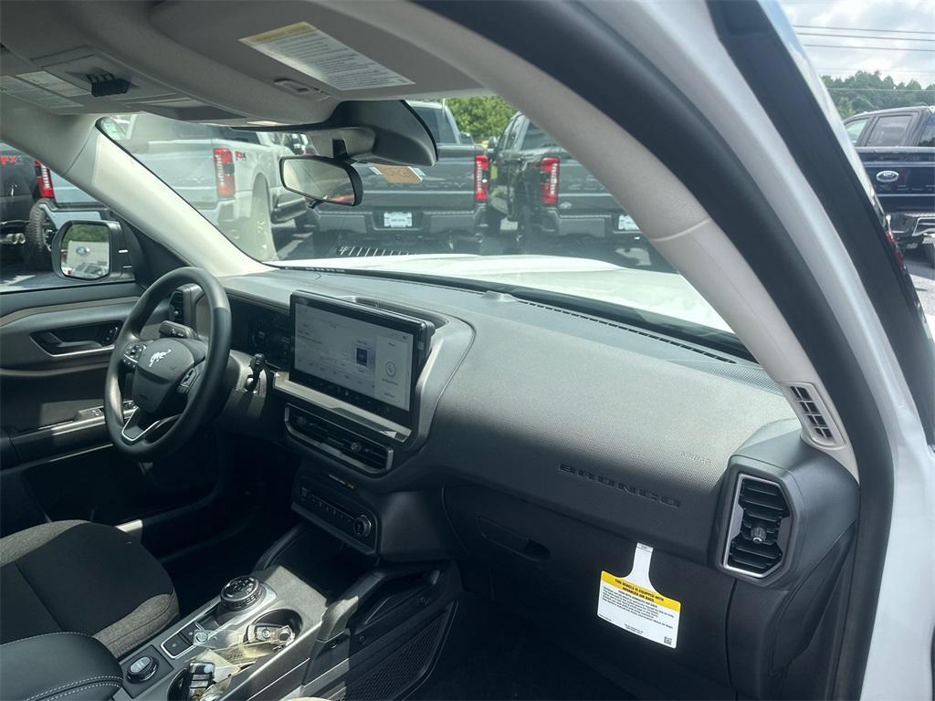 new 2025 Ford Bronco Sport car, priced at $27,035