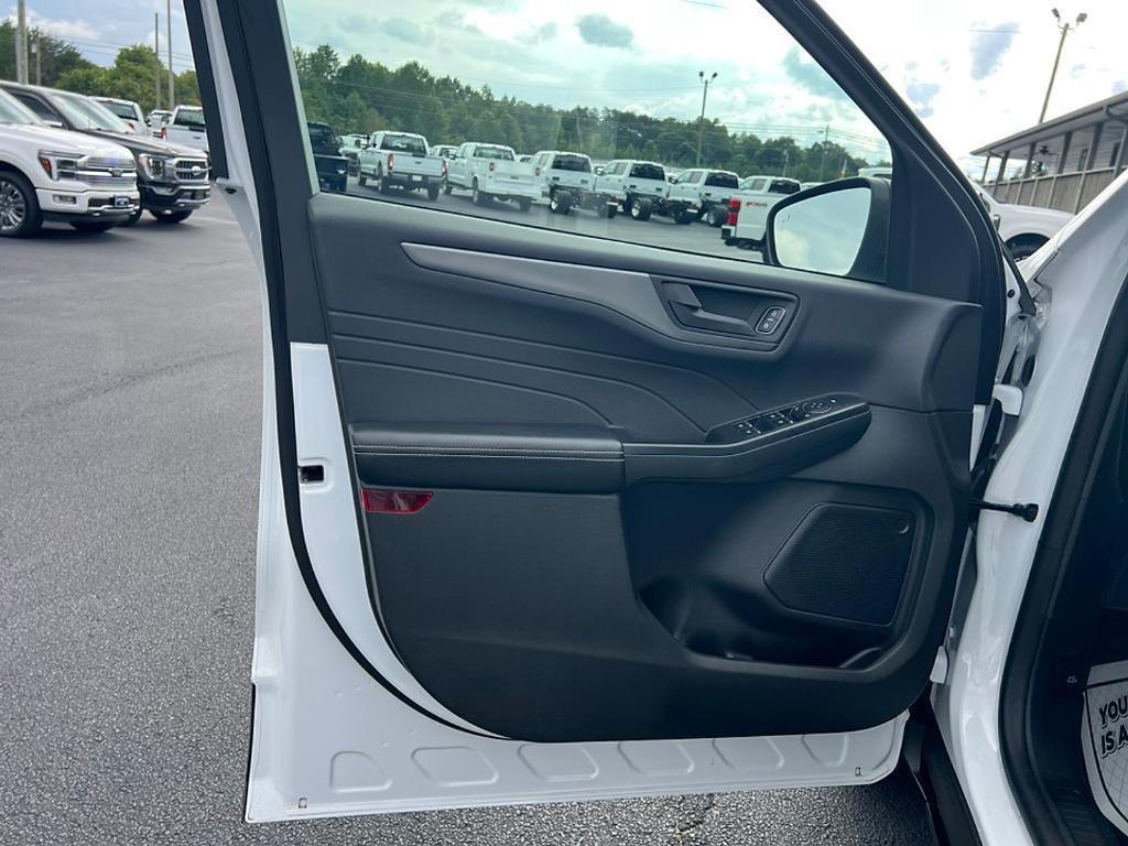 used 2024 Ford Escape car, priced at $23,549