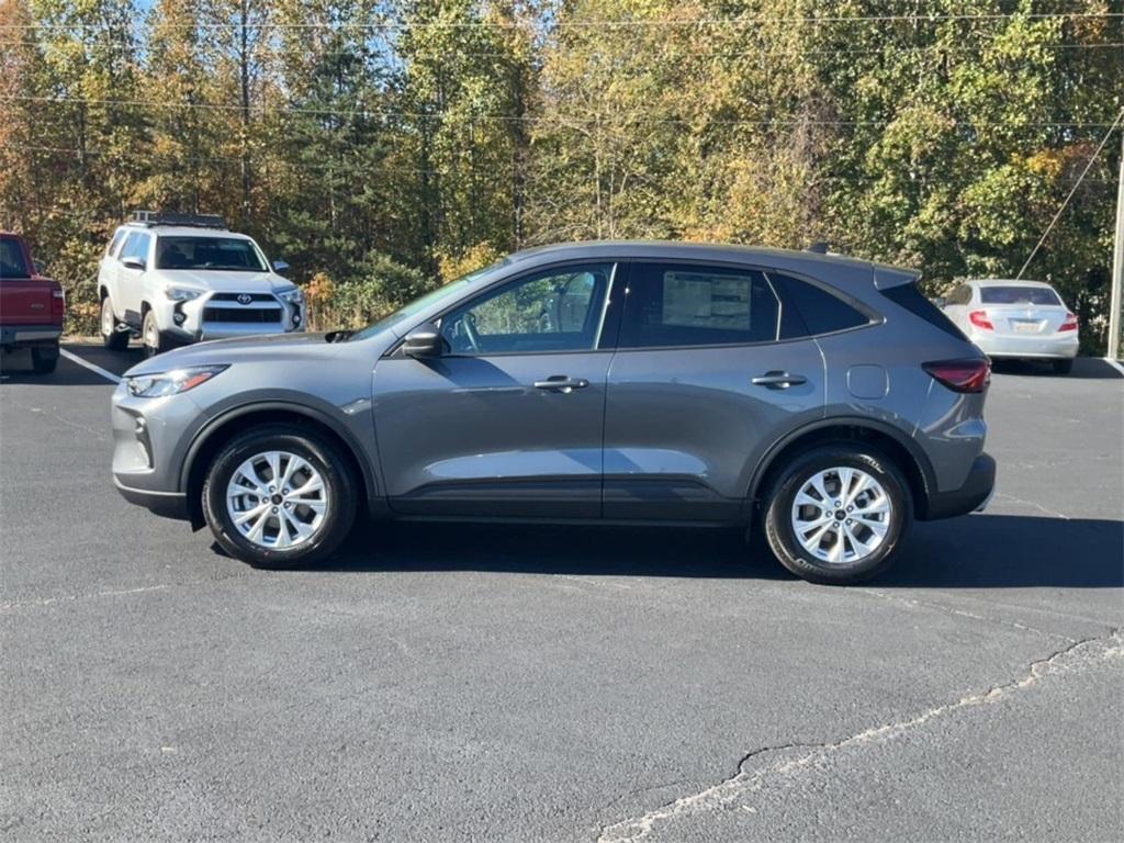 new 2025 Ford Escape car, priced at $29,352