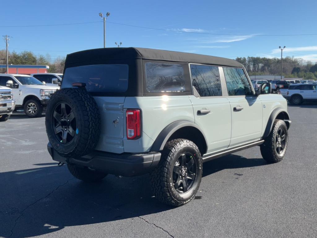 new 2024 Ford Bronco car, priced at $47,045