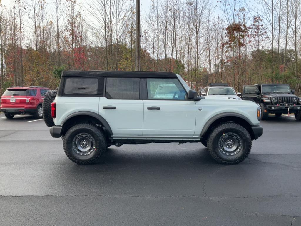 new 2024 Ford Bronco car, priced at $47,960