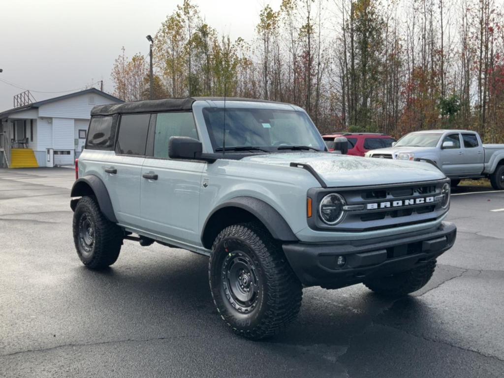 new 2024 Ford Bronco car, priced at $47,960