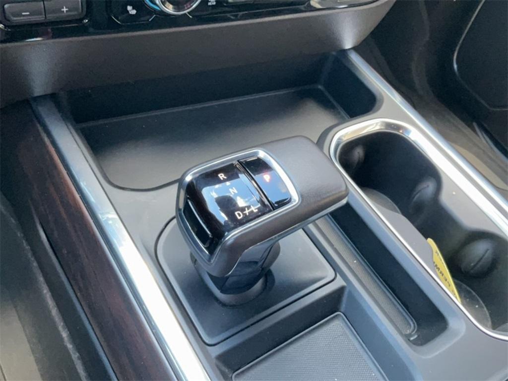 used 2022 GMC Sierra 1500 car, priced at $45,899