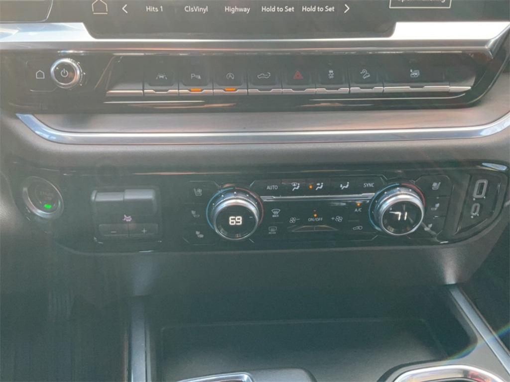 used 2022 GMC Sierra 1500 car, priced at $45,899