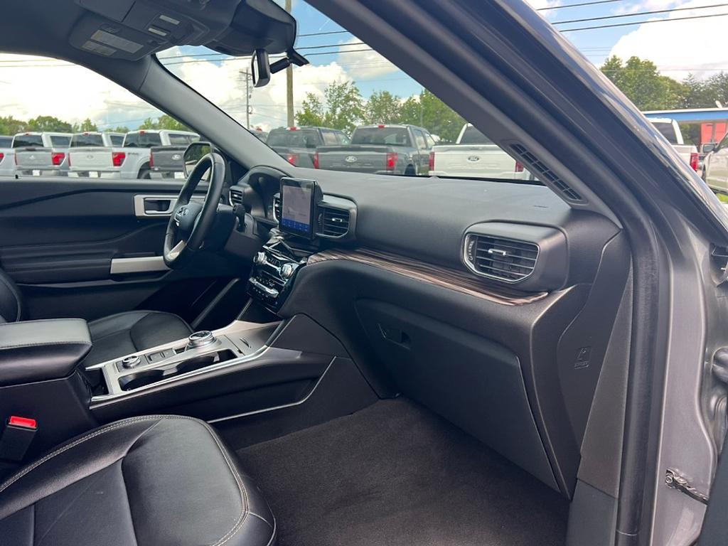 used 2023 Ford Explorer car, priced at $40,997