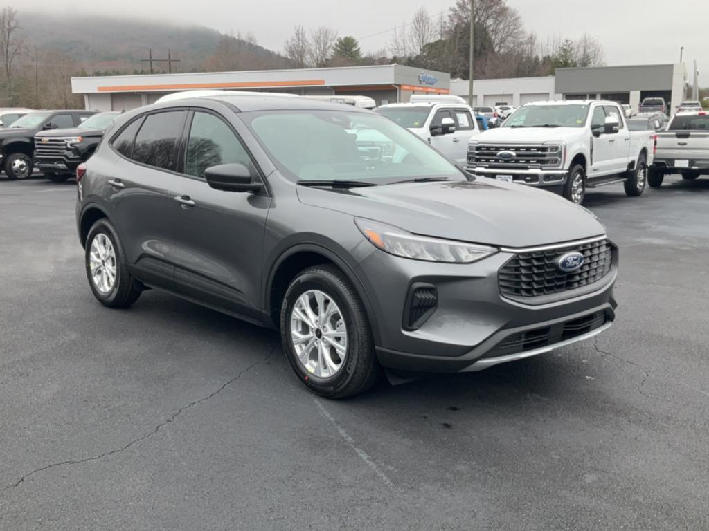 new 2025 Ford Escape car, priced at $30,480