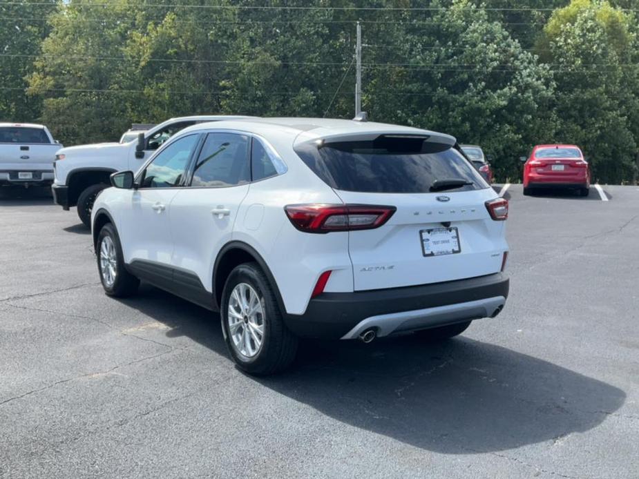 new 2024 Ford Escape car, priced at $29,405